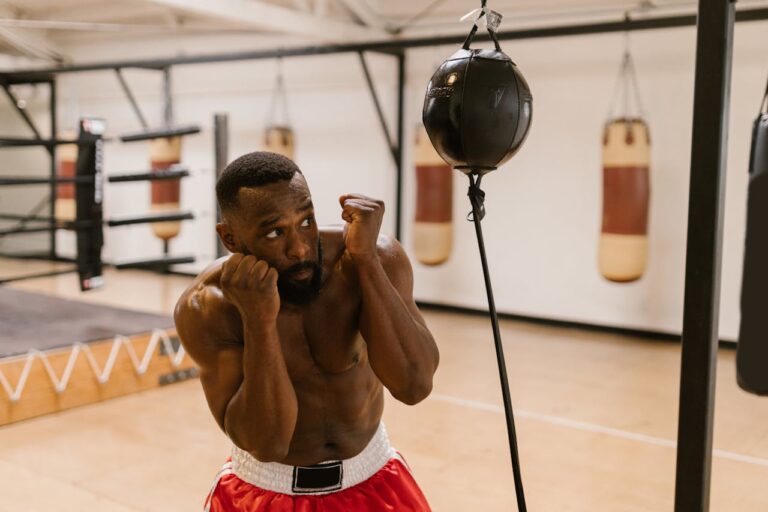 Crosstraining, Crossfit en hyrox boksen